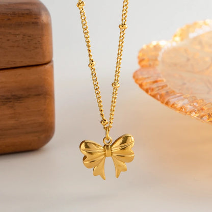 Vintage bow necklace